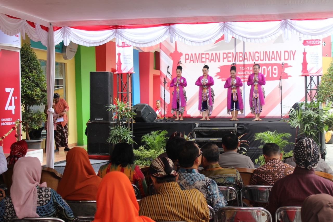 Pameran Pembangunan BNNP DIY di Taman Pintar Yogyakarta Pameran Pembangunan BNNP DIY di Taman Pintar Yogyakarta