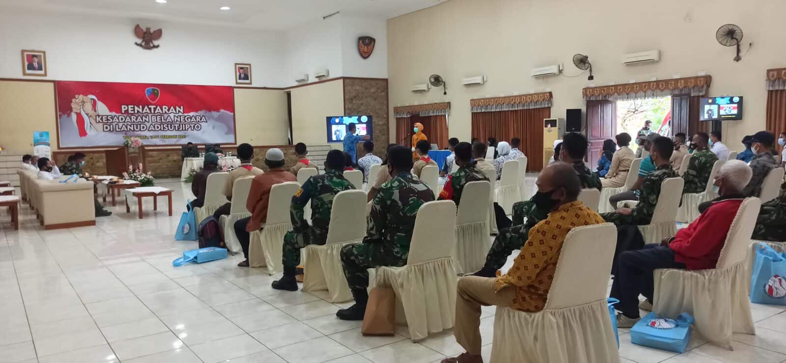 Penataran Bela Negara di Lanud Adisutjipto bersama BNNP DIY Penataran Bela Negara di Lanud Adisutjipto bersama BNNP DIY