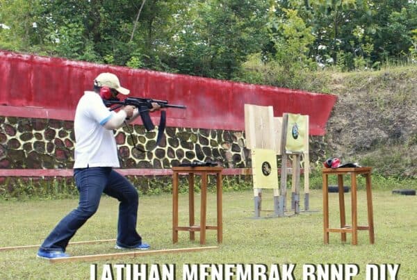 Latihan Menembak BNNP DIY