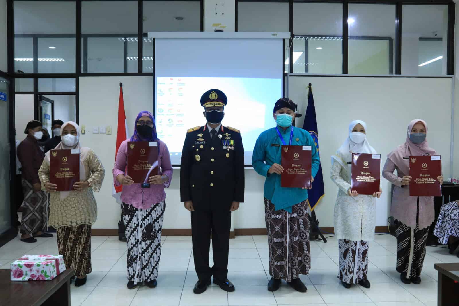 Penghargaan Satya Lancana untuk Pegawai di Hari Kemerdekaan