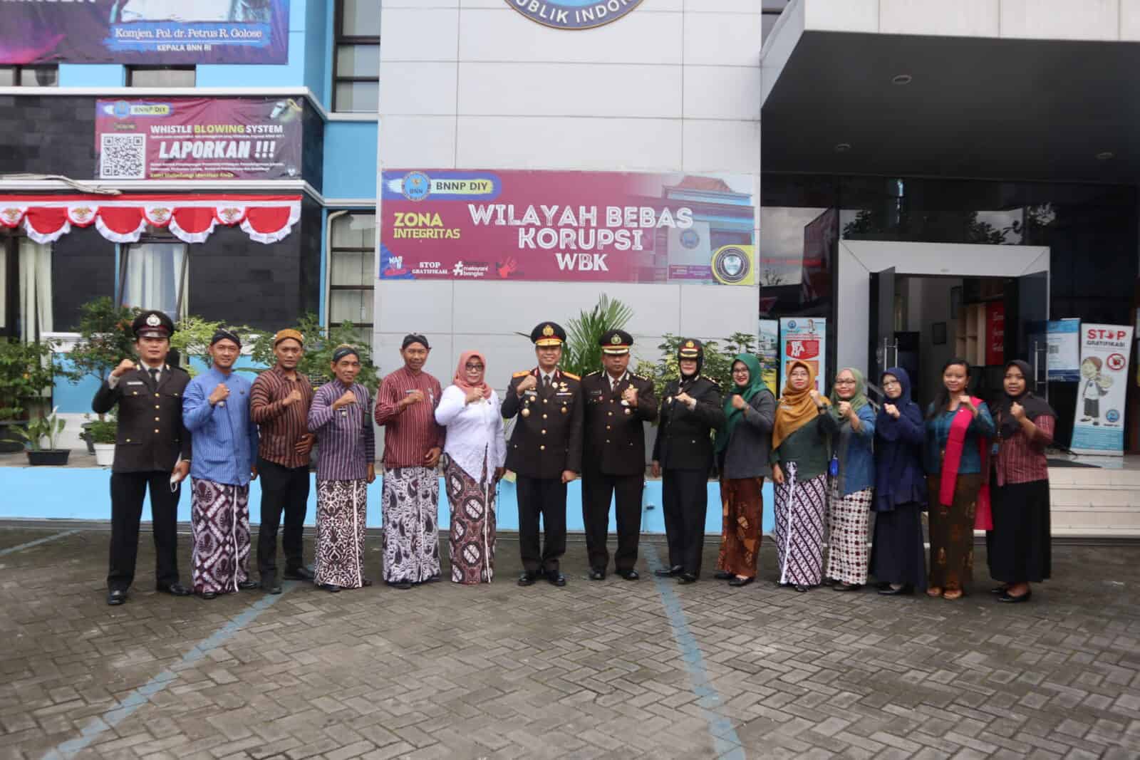 Upacara Peringatan HUT Kemerdekaan Republik Indonesia Ke-77 Upacara Peringatan HUT Kemerdekaan Republik Indonesia Ke-77