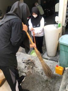 Kurve Bersama, Jaga Kebersihan Kantor Kurve Bersama, Jaga Kebersihan Kantor