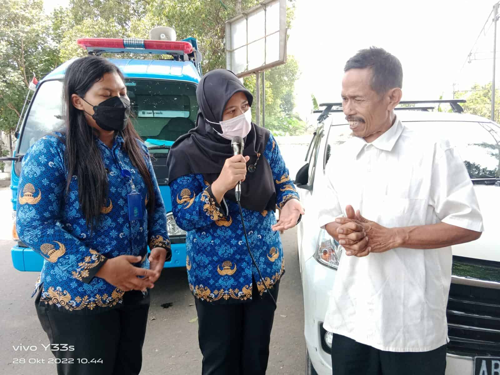 Komunikasi, Informasi dan Edukasi (KIE) P4GN Melalui Penyuluhan Keliling (LUHLING) Komunikasi, Informasi dan Edukasi (KIE) P4GN Melalui Penyuluhan Keliling (LUHLING)