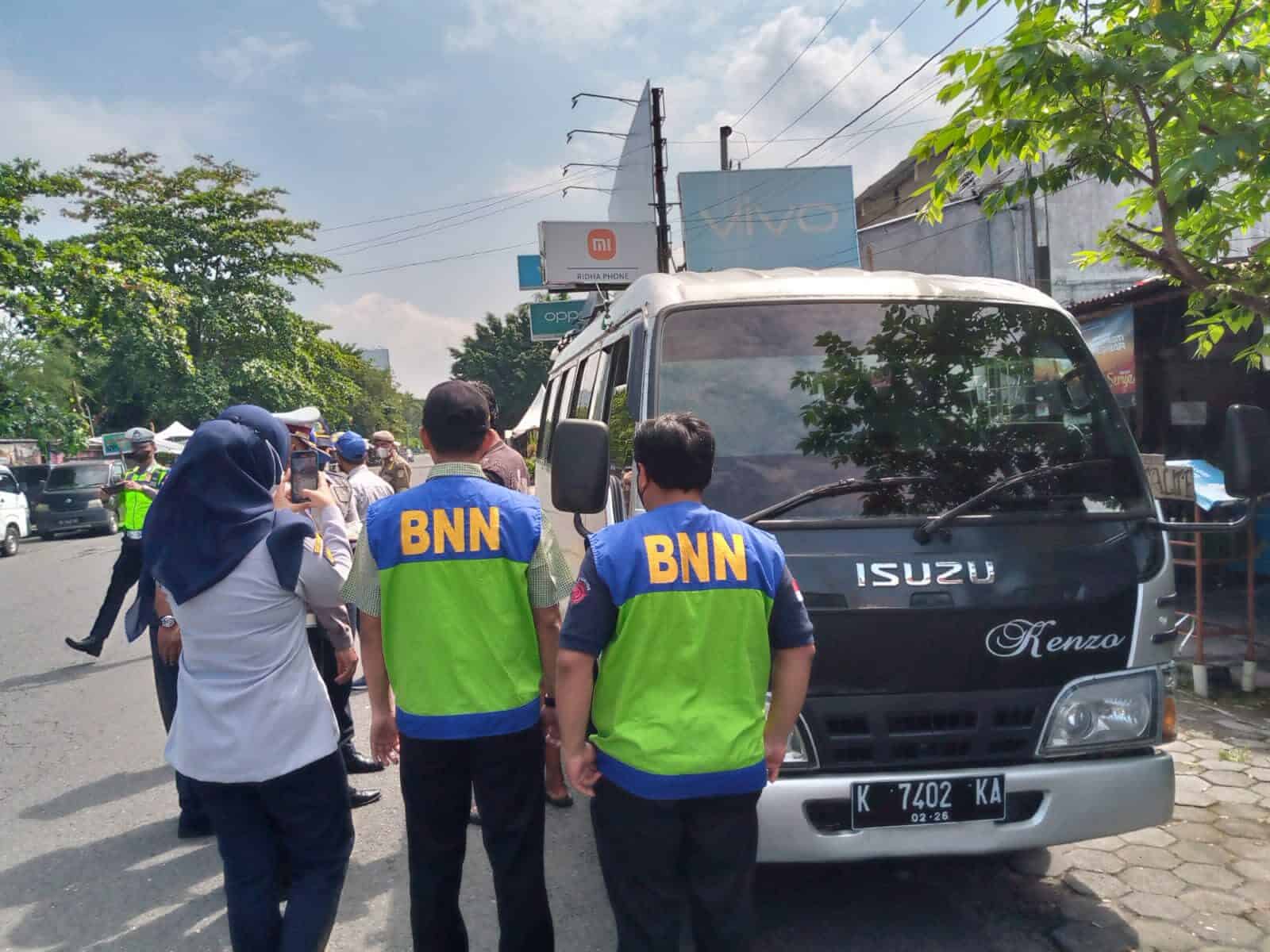 BNNP DIY Turut Serta Dalam Inspeksi Keselamatan Lalu Lintas dan Angkutan Jalan BNNP DIY Turut Serta Dalam Inspeksi Keselamatan Lalu Lintas dan Angkutan Jalan